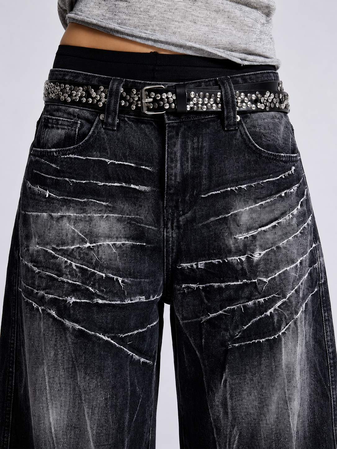 Ghost Wash Baggy Jeans