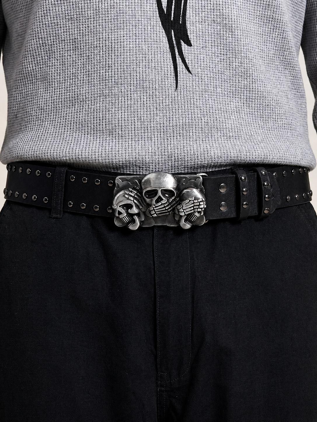 Three Wise Skulls Studded Buckle Belt in Black