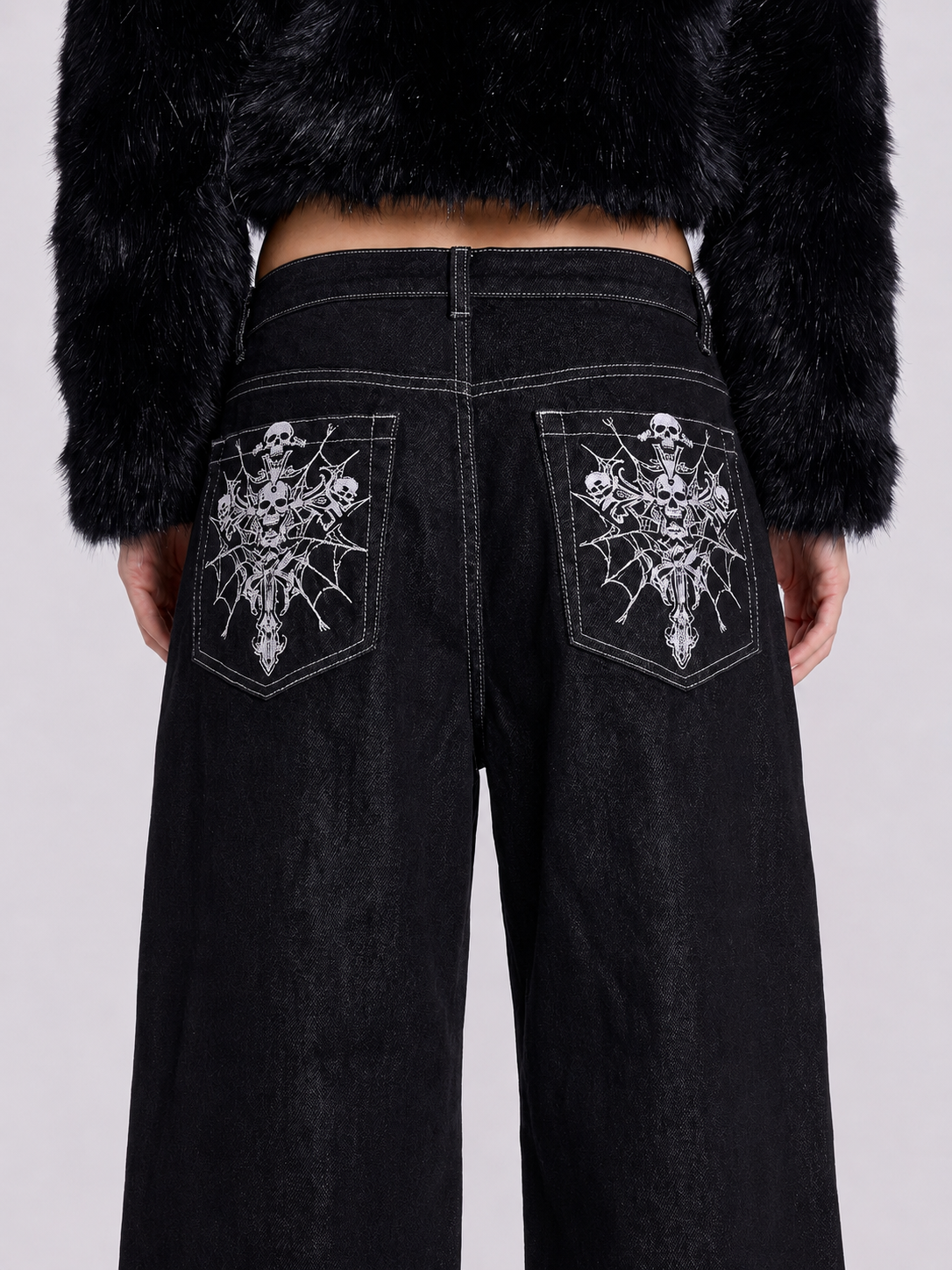 Grave Pocket Baggy Jeans