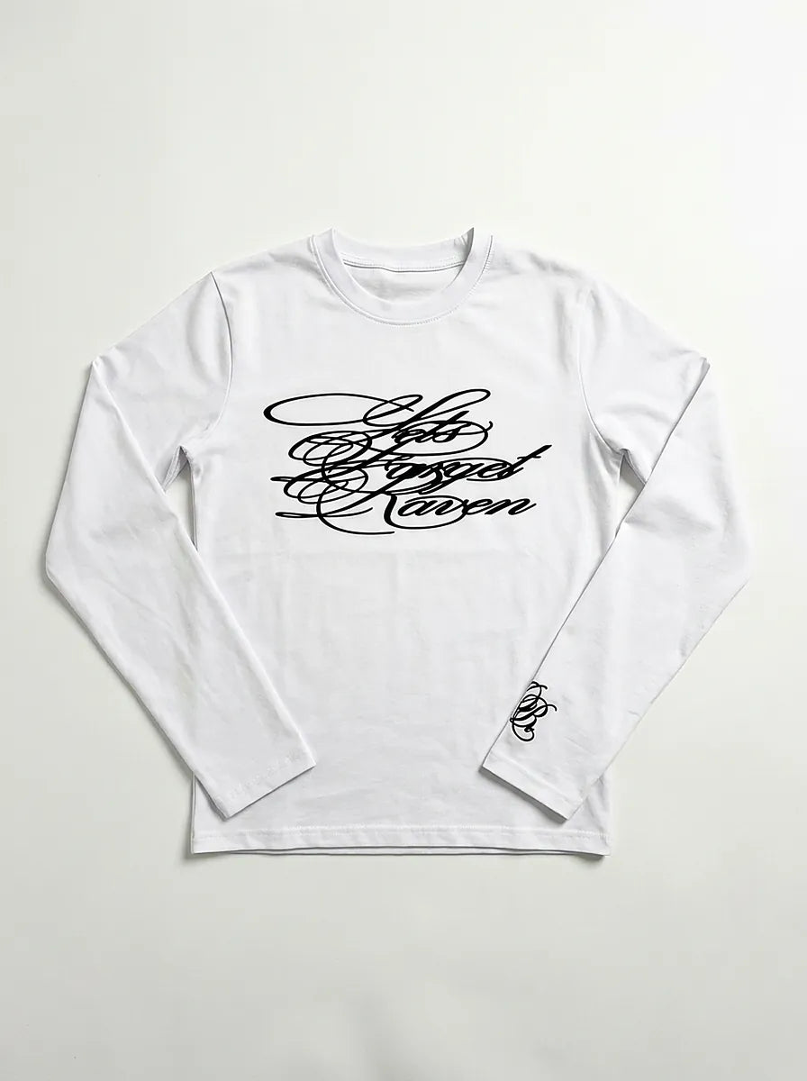 "Never Forget" Script Print Long Sleeve Tee in Black